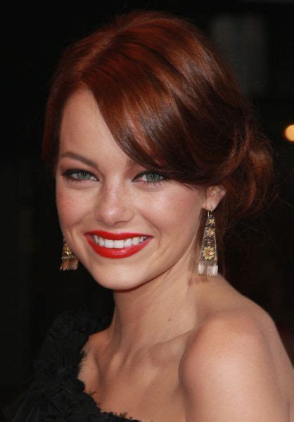 Chestnut Hair Learn How To Rock The Red This Season According To Your Skin Tone Hair Color