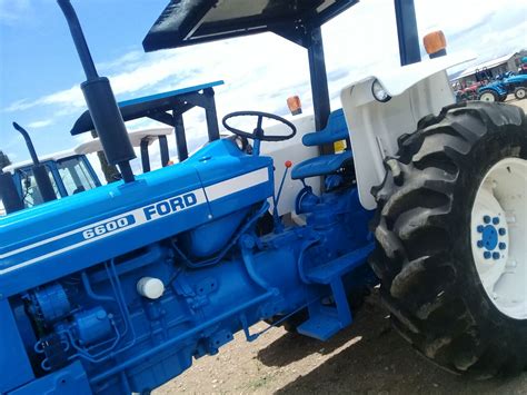 Descubre la mejor forma de comprar online. MAQUINARIA AGRICOLA INDUSTRIAL: Tractor Ford 6600, con ...
