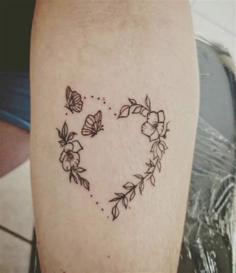 11 Heart And Flower Tattoo Ideas That Will Blow Your Mind Alexie