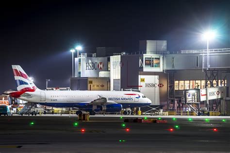 London Gatwick Airport Case Study Midstream Lighting