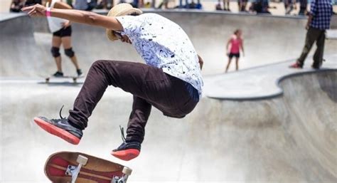 10 Easy Skateboard Tricks For Beginners That Wont Take Time To Master