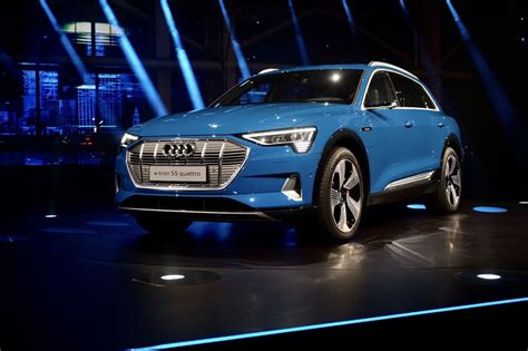 Heres The E Tron Audis First All Electric Suv Electric Car Design
