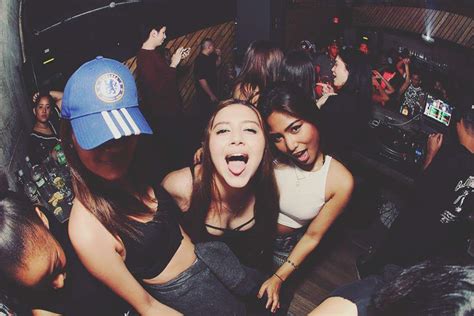 Single Girls Makati Bars Dates Clubs Hookups