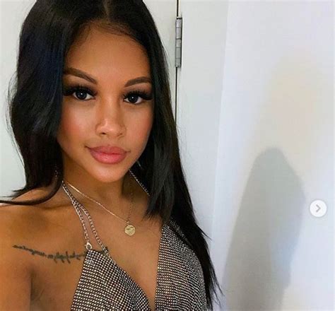 Aeko catori brown has been on the headline as soon as he was born. Chris Brown mostra rostinho do filho recém-nascido pela ...