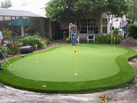 We've already received, really, a lot of interest from major distribution groups that want to offer it to their customers, or who a lot of these guys are landscape installers, who really don't know that much about installing putting greens, but this is a. Residential Synthetic Putting Green Pictures - Eclectic ...