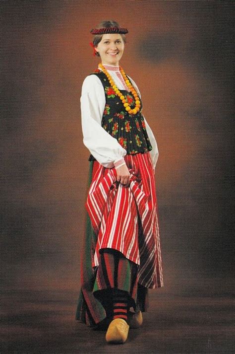 Women S And Men S Lithuanian Folk Costumes Folk Clothing Folk Costume Traditional Outfits
