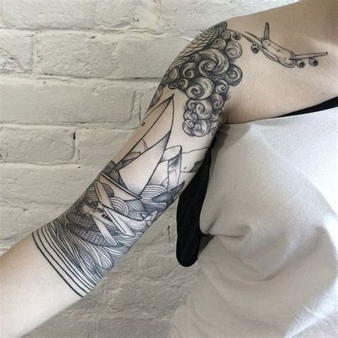 Women sleeve tattoos are pretty hard to execute. 40+ Cool and Pretty Sleeve Tattoo Designs for Women | Styletic