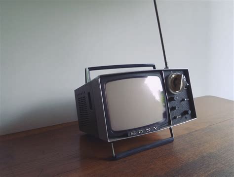‌why Tv Was Invented How We Use It And The Greatest Tv Shows Of All Time