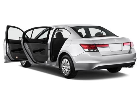 Image: 2012 Honda Accord Sedan 4-door I4 Auto LX Open ...