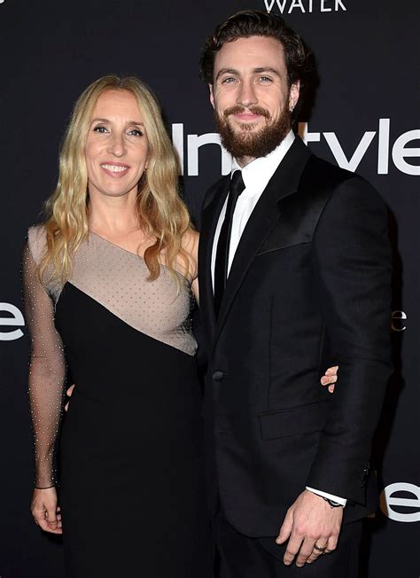 They were dating for 4 months after getting together in jun 2009. Sam Taylor-Johnson Was in Awe at Husband Aaron in 'A Million Little Pieces' | Newcelebworld.com