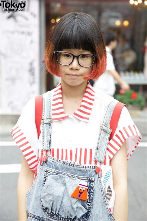 Harajuku Girl’s Two Tone Bob Pma Overalls And Illustrated Sneakers Tokyo Fashion
