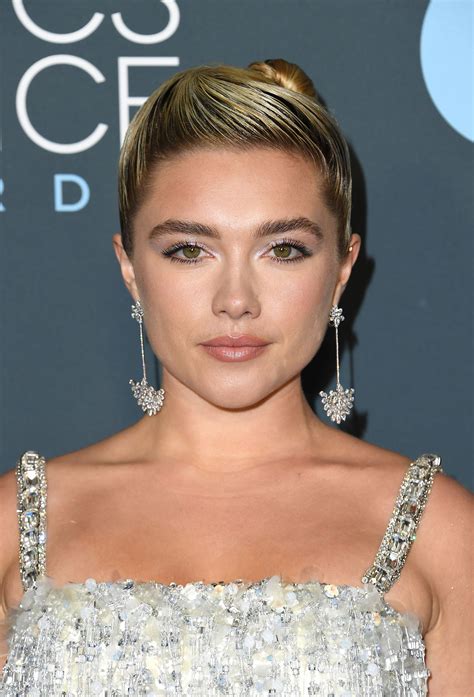 Florence Pugh - Fashion hits and misses from the 2020 Critics' Choice Awards | Gallery 