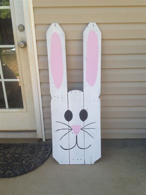Pallet Easter Bunny Easter Wood Crafts Easter Projects Holiday