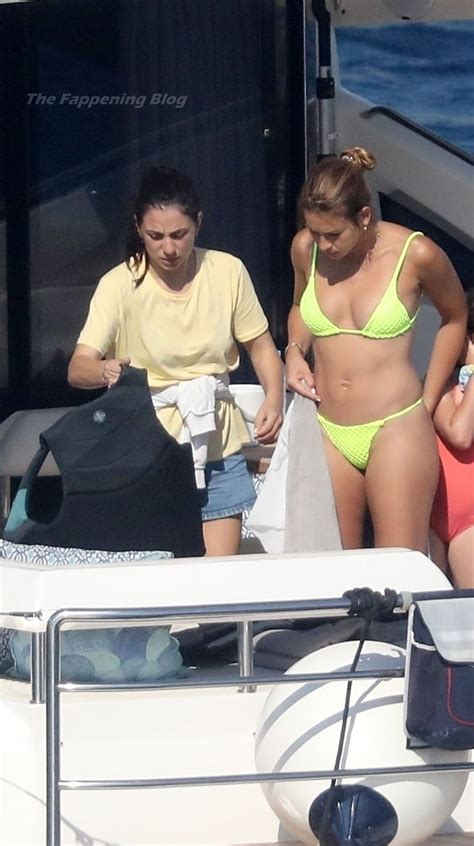 Cora Gauthier And Karim Benzema Enjoy A Day In Mykonos 12 Photos Thefappening