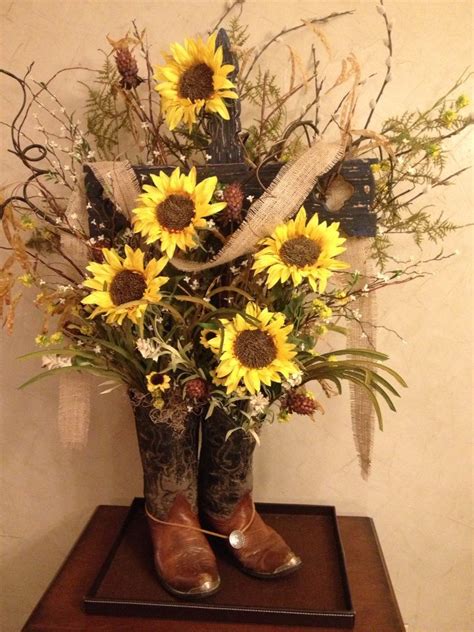 Intimate Wedding Showcase: Custom Silk Floral Arrangements