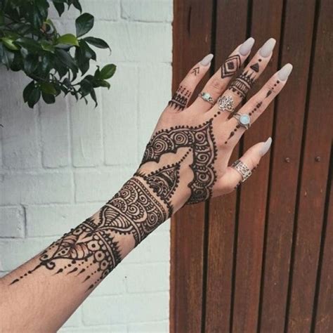 36 Beautiful Henna Tattoo Design Ideas Henna Tattoo Designs Hand