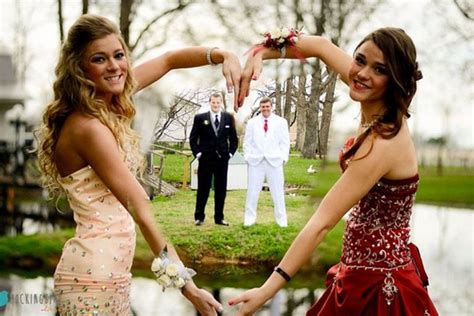 15 Best Prom Poses Creative Ideas For Prom Pictures With Your Besties Prompictureideas