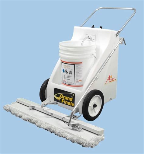 Floor Waxing Machine Floor Chemical Application Machine Operates At High Speed Aztec