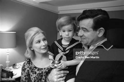 Carol And Walter Matthau Photos And Premium High Res Pictures Getty Images