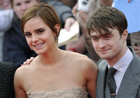 Felton started singing in a church choir at the age … Daniel Radcliffe Girlfriend Emma Watson 2013 | Cute HD Walls