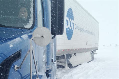 How To Share The Road With Semi Trucks In The Winter