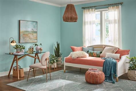 Hgtv Home By Sherwin Williams Declares That Romance Is The 2020 Color