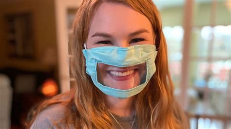 College Student Designed A Diy Face Mask With Clear Window For The Deaf