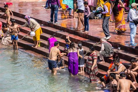 Holy Bath In The River Ganges Editorial Stock Image Image Of Ganges