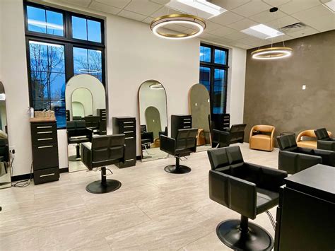 Salon M +Suites: Luxurious Salon in Cedar Hills, Utah