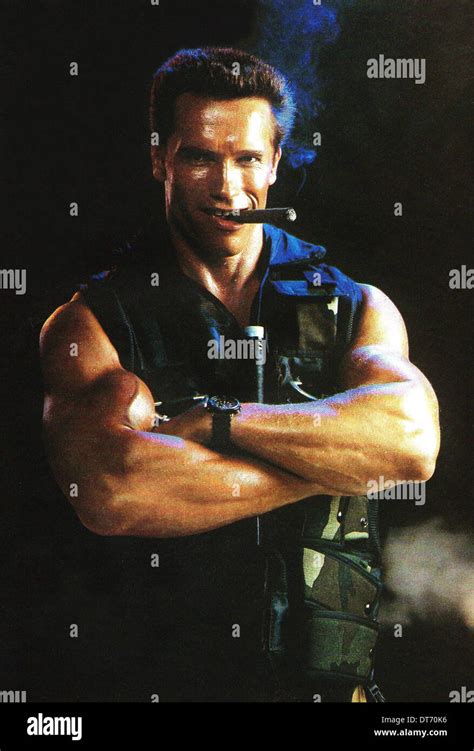 Arnold Schwarzenegger Commando 1985 Stock Photo Alamy