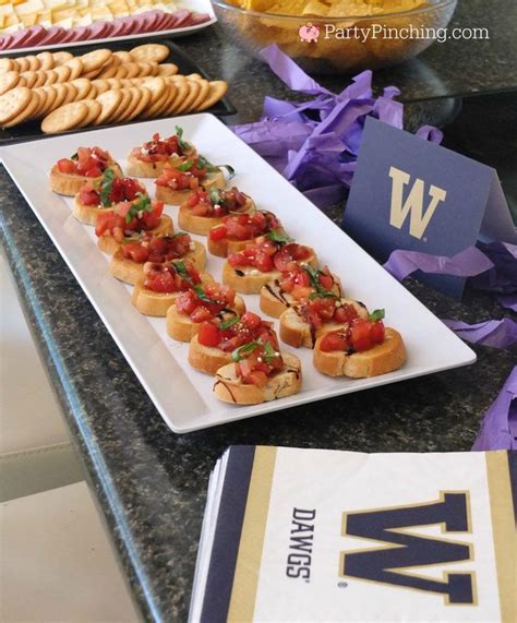 These finger foods or appetizers will be an instant hit with your guests. Best Graduation Party Food ideas, best grad open house food decor gift | Graduation party foods ...