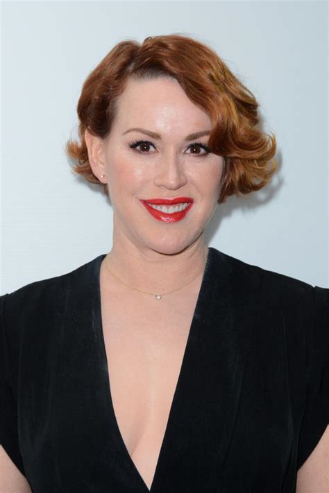 Get in touch with giovanni de molli (@giovannidemolli) — 363 answers, 290 likes. Las duras críticas de Molly Ringwald a 'El club de los ...