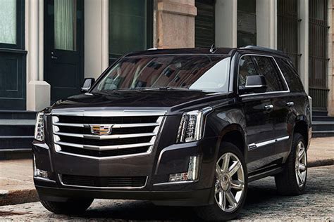 2017 (mmxvii) was a common year starting on sunday of the gregorian calendar, the 2017th year of the common era (ce) and anno domini (ad) designations, the 17th year of the 3rd millennium. 2017 Cadillac Escalade - NewCarTestDrive