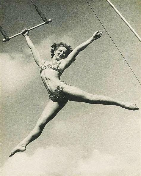 Pin By Tasha Brooks On Cool Pics Vintage Circus Trapeze Artist Old