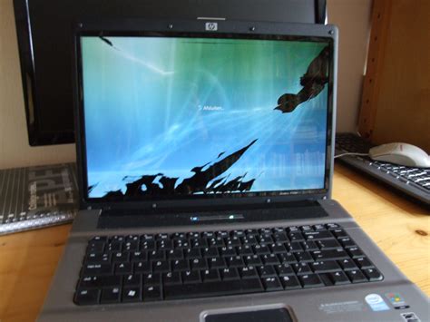 Homestead laptop cracked screen