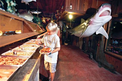 South Carolina S 10 Best Seafood Spots In 2022 Seafood New Smyrna Beach South Carolina
