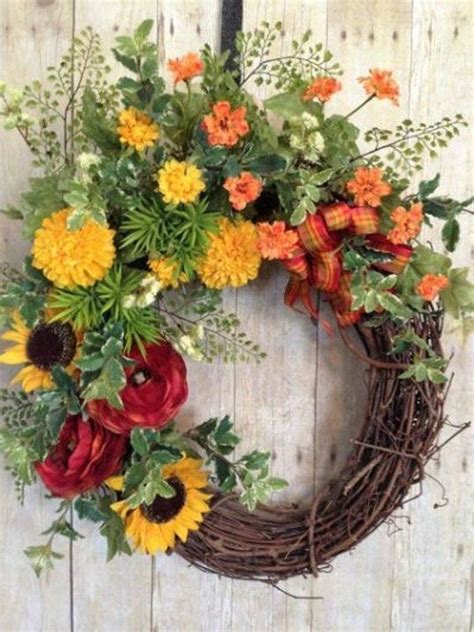 20 Unique Summer Wreath Ideas For Front Door Summer