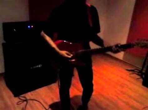 Learn how to play gadis bertudung putih by may on guitar now! gadis bertudung putih - YouTube