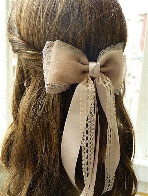 32 Adorable Hairstyles With Bows Girly Hairstyles Bow Hairstyle Hair Styles