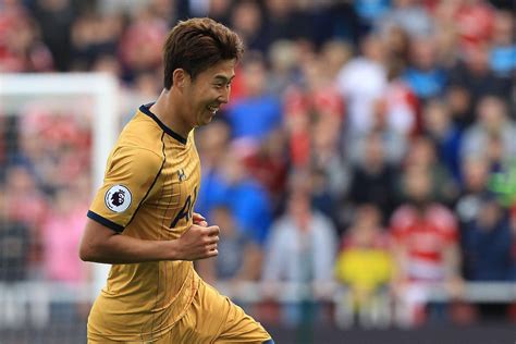 Entdecke neue styles für deinen kleiderschrank. Tottenham's Heung-min Son nominated for Premier League ...