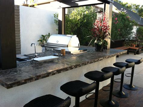 Outdoor Kitchen Islands Pictures Tips And Expert Ideas Hgtv