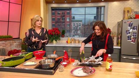 Trisha yearwood shares some of her favorite recipes and puts together meals with friends and family.trisha's southern kitchen featuring trisha yearwood has one or more episodes streaming with subscription on philo, streaming with subscription on fubotv, streaming with subscription on. Trisha Yearwood's Fresh Green Beans | Rachael Ray Show