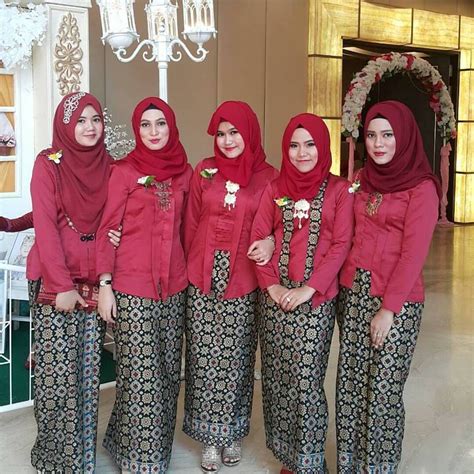 Model Baju Kebaya Kutu Baru Modern Berjilbab Galeri Gambar