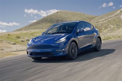 Model Y Tesla Unveils New Electric Crossover Suv Delano News