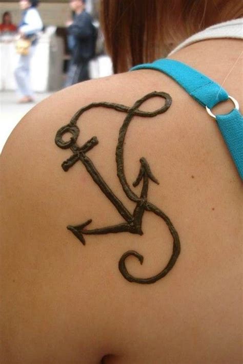 There are many wonderful artists in branson, missouri, including face and body painters, caricaturists, portrait artists, and airbrush artists. Relief-Anker Tattoo | Henna tattoo designs, Henna tattoo ...