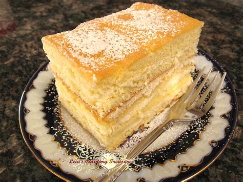 Whether you opt for blueberry, strawberry, peach, or a mixed fruit sauce, they are all sure to complement this recipe for fluffy cottage cheese in a large nonstick skillet, heat 2 teaspoons oil over medium. Creamy Cottage Cheese Cake