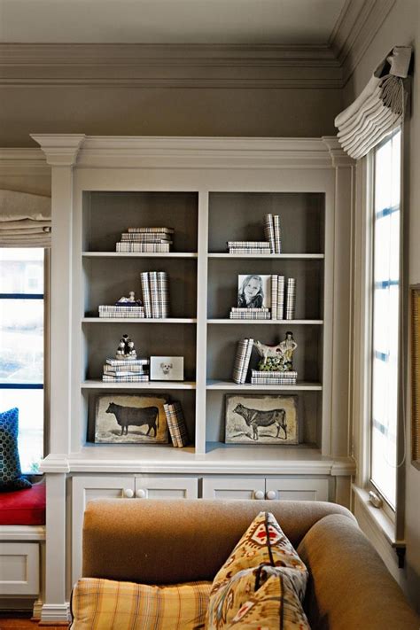 10 Ideas For Painting Built In Bookshelves