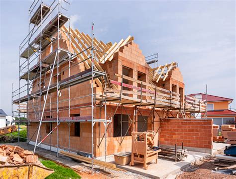 New Construction Of A House Stock Photo - Download Image Now - iStock