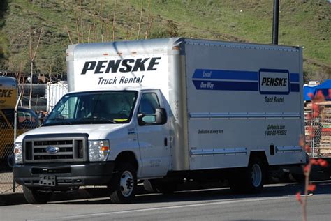 Penske Truck Rental Ford Moving Van Navymailman Flickr