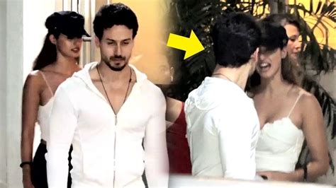 Disha Patani Fight With Tiger Shroff In Front Of Media YouTube